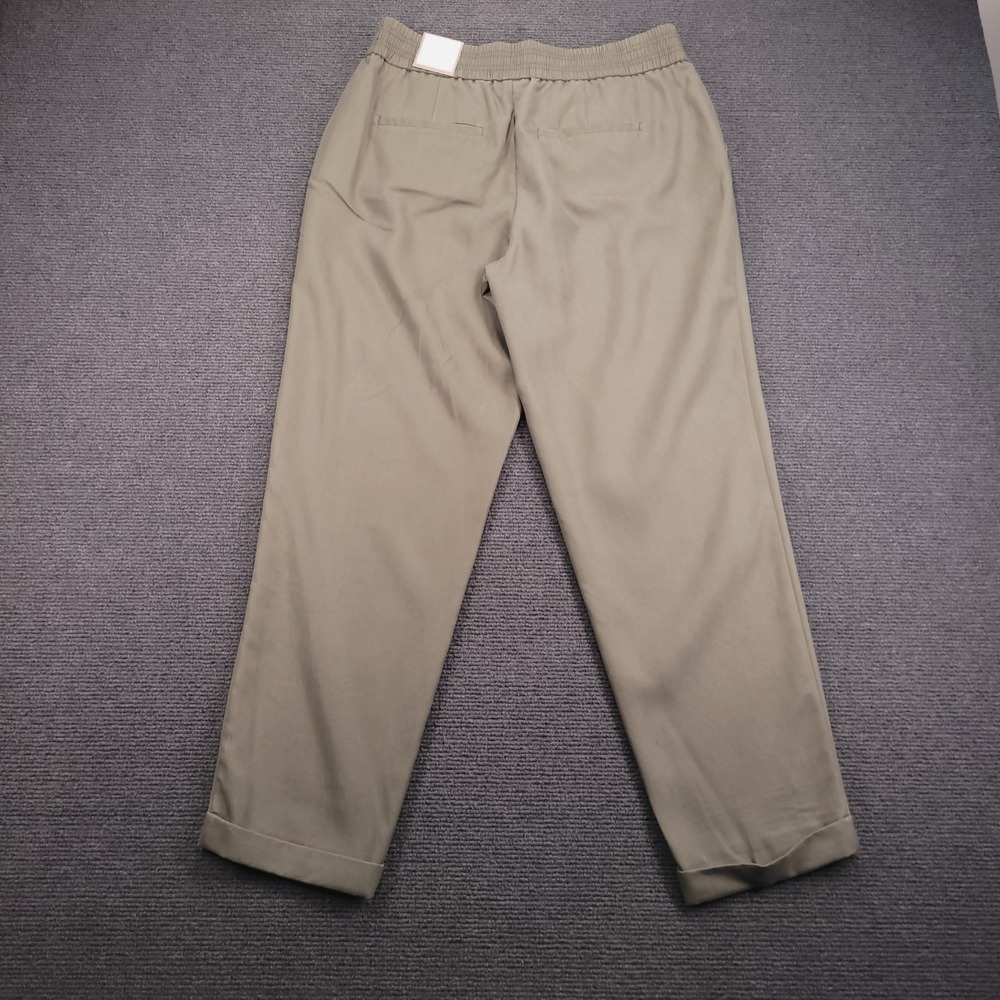 CHICOS Pants Size M/8 (1) Ultimate Fit Cuffed Ankle Tencel Twill Fatigue